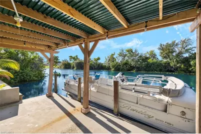 610 NE 12th St, Cape Coral, FL 33909 - Photo 24