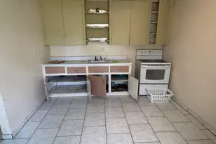 324 New York Dr, Fort Myers, FL 33905 - Photo 8