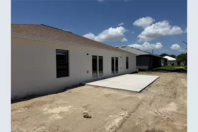 703 SE 8th St, Cape Coral, FL 33990 - Photo 4