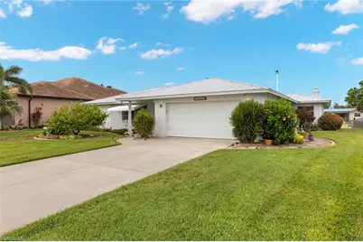 5240 SW 2nd Pl, Cape Coral, FL 33914 - Photo 2