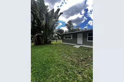 4145 Saums Dr, North Fort Myers, FL 33903 - Photo 8