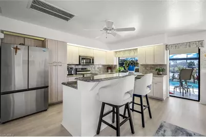2556 SW 28th Pl, Cape Coral, FL 33914 - Photo 10