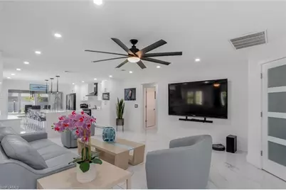 1026 S Town and River Dr, Fort Myers, FL 33919 - Photo 8