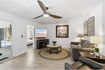 27160 Edenbridge Ct, Bonita Springs, FL 34135 - Photo 6