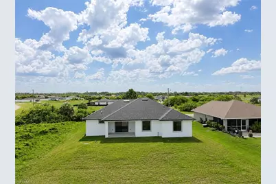 7004 Alpine Ct, Labelle, FL 33935 - Photo 18