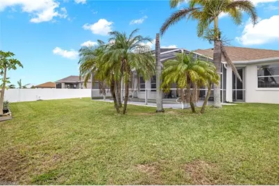 1049 NW 38th Pl, Cape Coral, FL 33993 - Photo 18