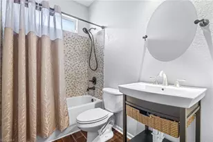 1049 NW 38th Pl, Cape Coral, FL 33993 - Photo 14