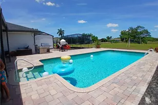 11300 Bridle Ln, Cape Coral, FL 33991 - Photo 36
