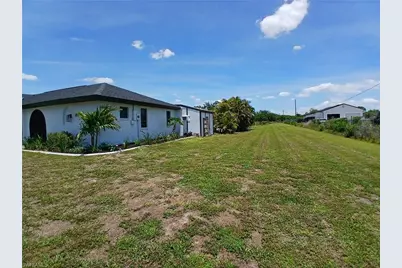 11300 Bridle Ln, Cape Coral, FL 33991 - Photo 2