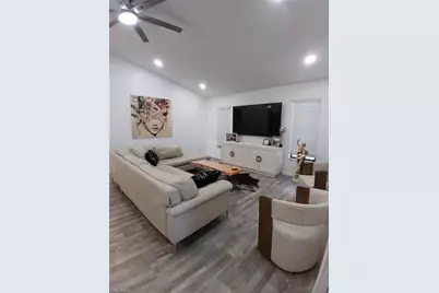 11300 Bridle Ln, Cape Coral, FL 33991 - Photo 8