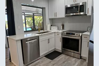 11300 Bridle Ln, Cape Coral, FL 33991 - Photo 16