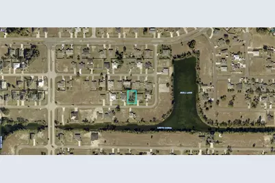 1719 NE 33rd Ln, Cape Coral, FL 33909 - Photo 1