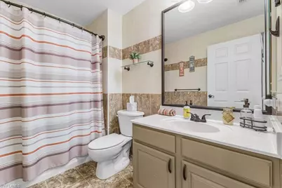 12505 McGregor Blvd #107, Fort Myers, FL 33919 - Photo 16