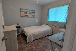 827 NE 17th St, Cape Coral, FL 33909 - Photo 16