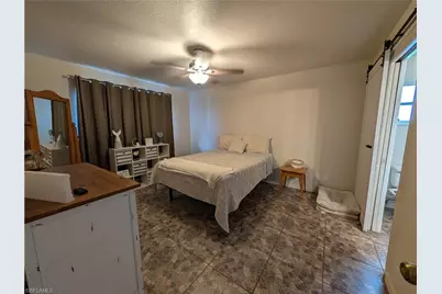 827 NE 17th St, Cape Coral, FL 33909 - Photo 10