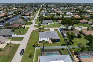 430 SW 44th Terrace, Cape Coral, FL 33914 - Photo 40