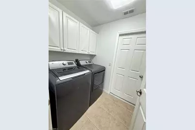 203 NW 24th Ter, Cape Coral, FL 33993 - Photo 16