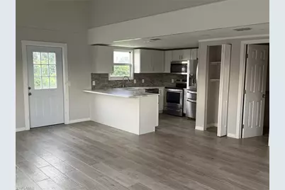 3118 7th St SW, Lehigh Acres, FL 33976 - Photo 6