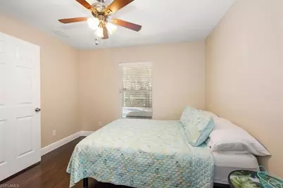 3019 SW 15th Pl, Cape Coral, FL 33914 - Photo 22