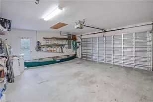 105 SW 39th Pl, Cape Coral, FL 33991 - Photo 24