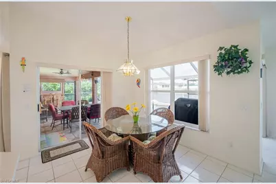 105 SW 39th Pl, Cape Coral, FL 33991 - Photo 12
