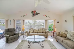 105 SW 39th Pl, Cape Coral, FL 33991 - Photo 6