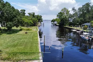 1845 Marina Cir, North Fort Myers, FL 33903 - Photo 4