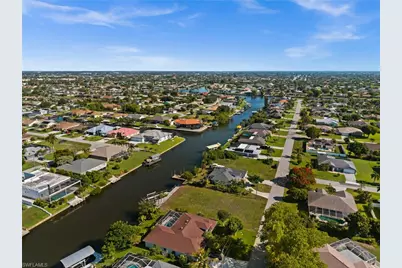 3022 SE 6th Ave, Cape Coral, FL 33904 - Photo 18
