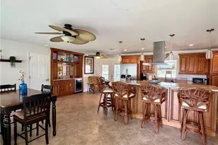 1122 El Dorado Pkwy E, Cape Coral, FL 33904 - Photo 2