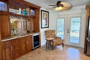 1122 El Dorado Pkwy E, Cape Coral, FL 33904 - Photo 4