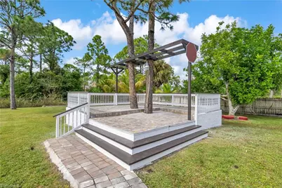 909 Williams Ave, Lehigh Acres, FL 33972 - Photo 30
