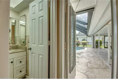 715 SE 33rd Ter, Cape Coral, FL 33904 - Photo 32