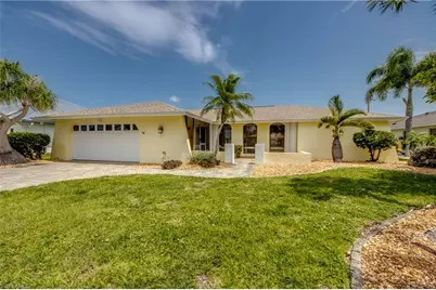 715 SE 33rd Ter, Cape Coral, FL 33904 - Photo 1
