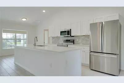 1509 NW 3rd Pl, Cape Coral, FL 33993 - Photo 4