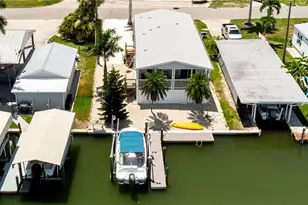 2452 York Rd, Saint James City, FL 33956 - Photo 8