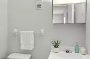 2135 Virginia Ave, Fort Myers, FL 33901 - Photo 8