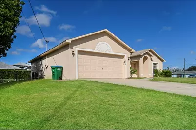 2908 SW 16th Pl, Cape Coral, FL 33914 - Photo 2