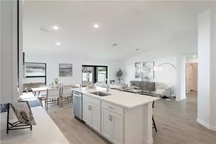 1132 SW 39th Terrace, Cape Coral, FL 33914 - Photo 4