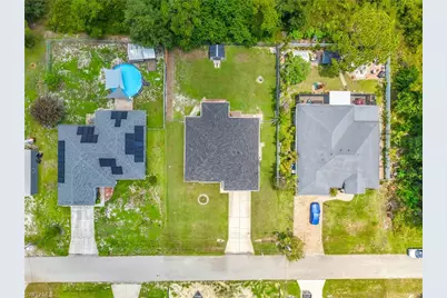 2610 53rd St W, Lehigh Acres, FL 33971 - Photo 30