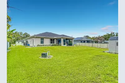 2610 53rd St W, Lehigh Acres, FL 33971 - Photo 28