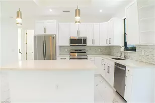 4145 68th Ave NE, Naples, FL 34120 - Photo 4