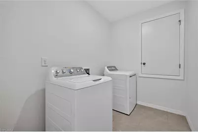 8959 Cascade Price Cir, North Fort Myers, FL 33917 - Photo 24