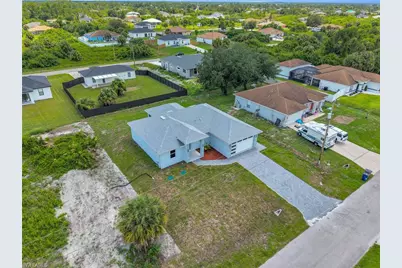 732 Cane St E, Lehigh Acres, FL 33974 - Photo 30