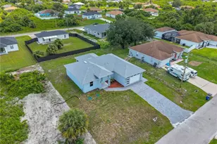 732 Cane St E, Lehigh Acres, FL 33974 - Photo 30