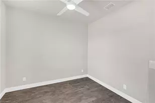 1049 Solar Ct, Labelle, FL 33935 - Photo 10