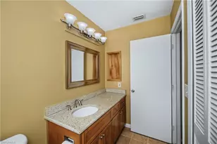 9782 Deerfoot Dr, Fort Myers, FL 33919 - Photo 28