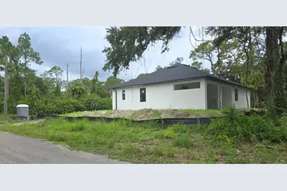 2407 E 19th St #0, Lehigh Acres, FL 33972 - Photo 4