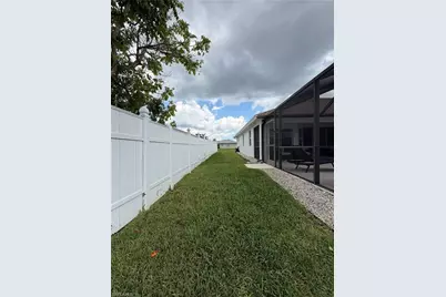921 SW 5th Ter, Cape Coral, FL 33991 - Photo 46