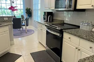 15151 Royal Windsor Ln, Fort Myers, FL 33919 - Photo 10