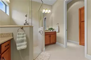 9292 Isla Bella Cir, Bonita Springs, FL 34135 - Photo 26